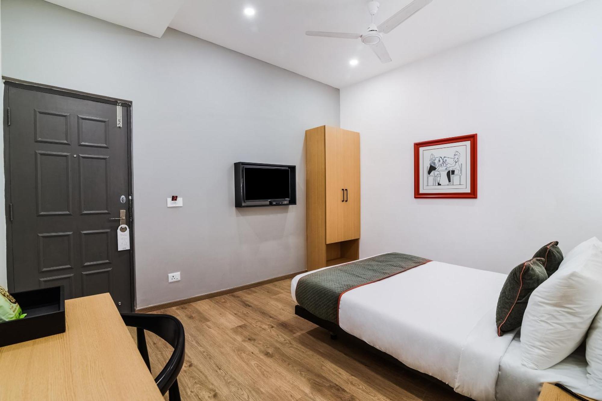 Super Townhouse Xotel Ченнаї Екстер'єр фото