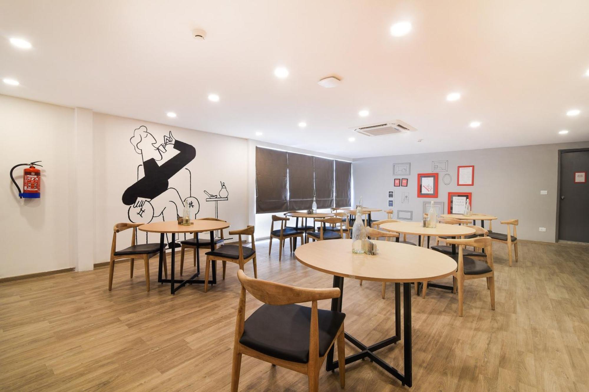 Super Townhouse Xotel Ченнаї Екстер'єр фото