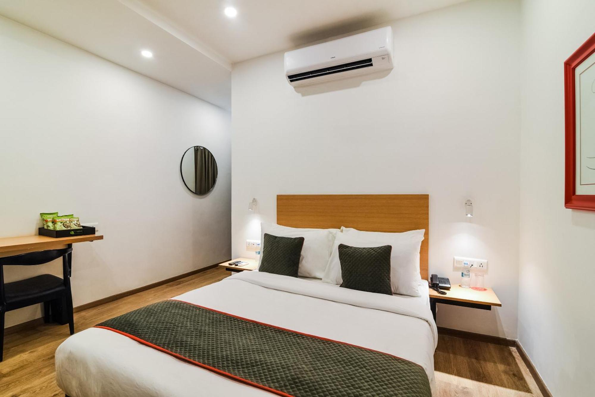 Super Townhouse Xotel Ченнаї Екстер'єр фото